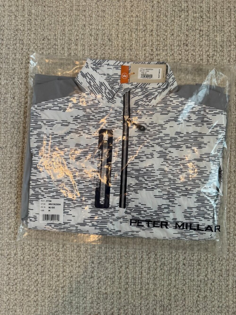 New with tags (NWT) Peter Millar quarter zip size medium